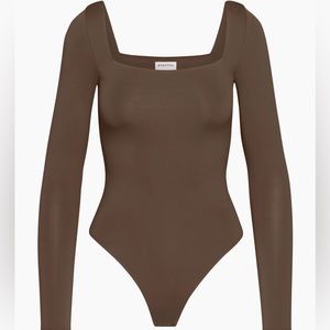 Babaton Contour Longsleeve Bodysuit